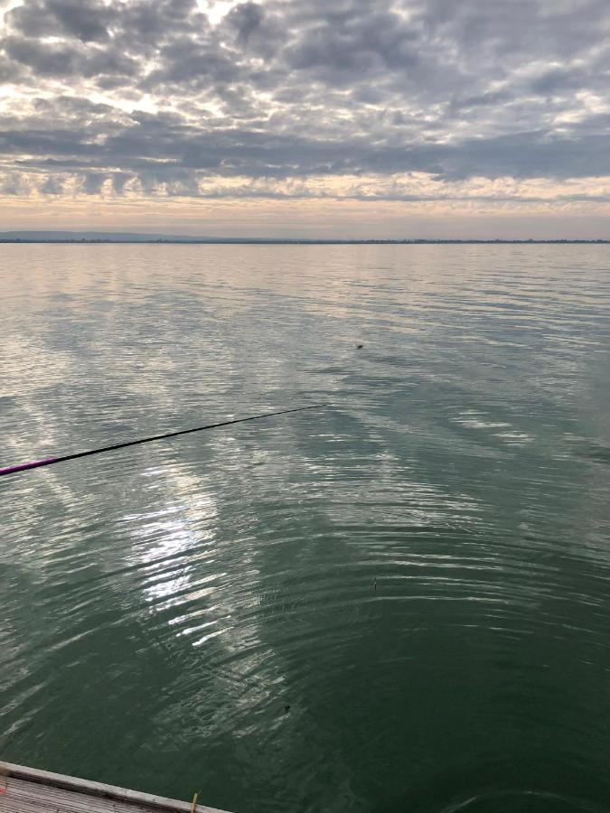 Nádliget Vendégház Ábrahámhegy Esterno foto
